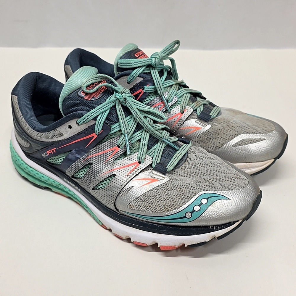 Saucony Zealot ISO 2 Running Shoes Womens 10 Silver Mint Green S10314-1 Sneaker